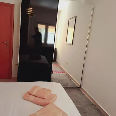 דירה Tirana Selitë e Vogël