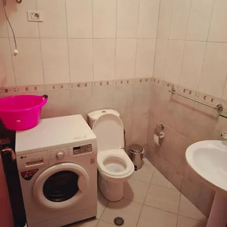 アパート Tirana *